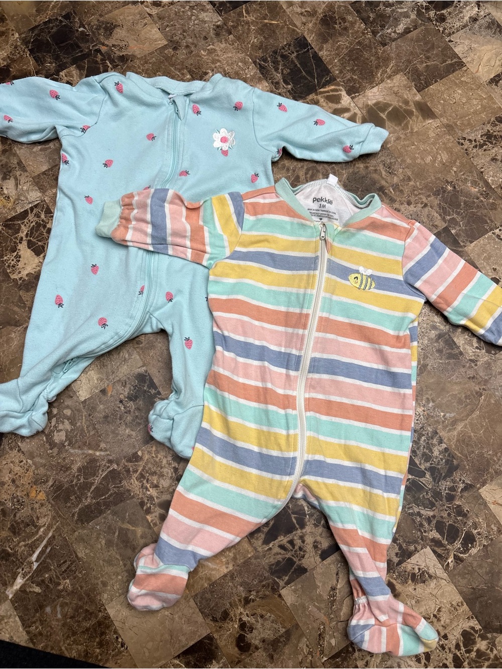 Pekkle bundles 2 pajamas 3 months
